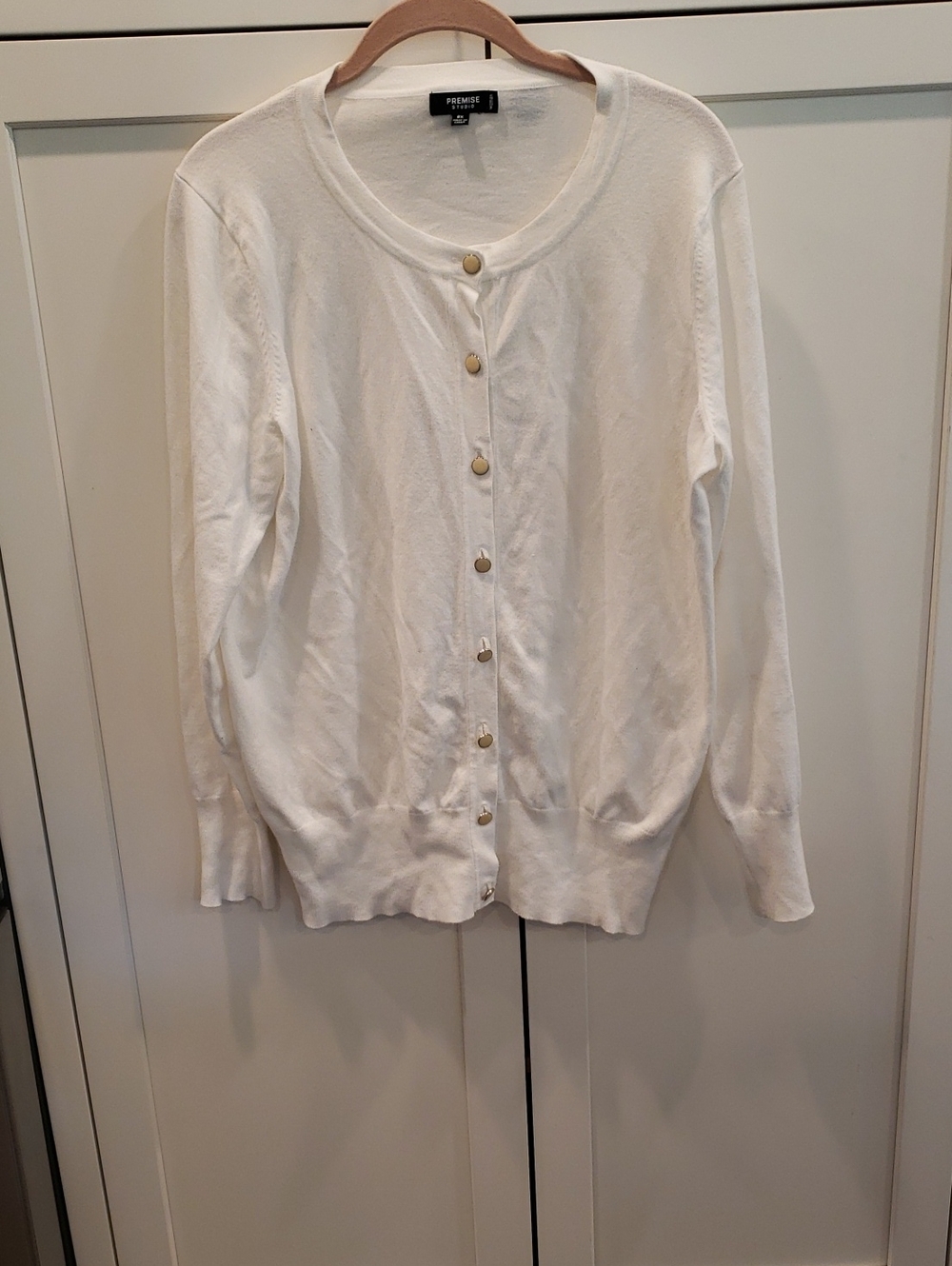 Premise Studio Woman Cream Button-Front Cardigan with Gold Buttons